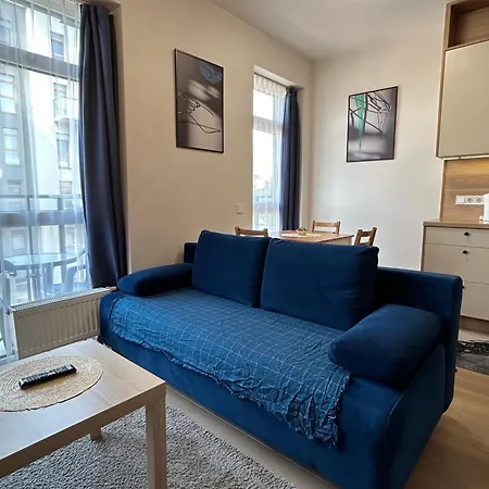 Apartman Your - Stylish In Center, With Balcony & Self Check-in