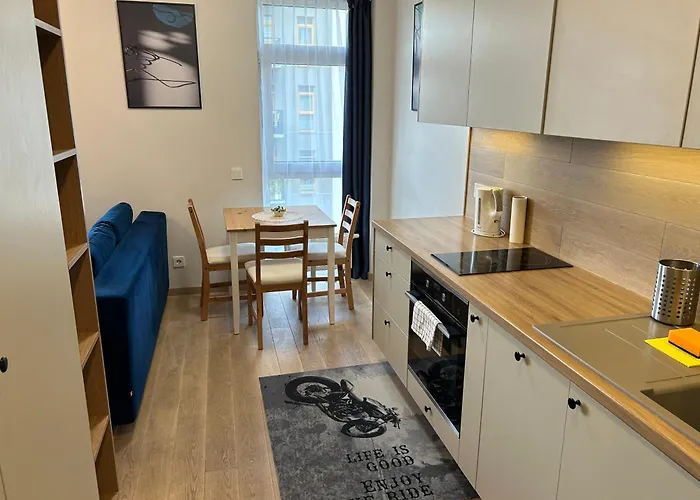 Your - Stylish In Center, With Balcony & Self Check-in Apartman *