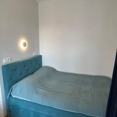 Your - Stylish In Center, With Balcony & Self Check-in *