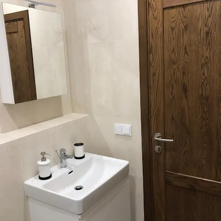 Your - Stylish In Center, With Balcony & Self Check-in Apartment