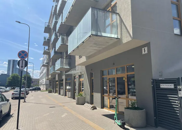 Your - Stylish In Center, With Balcony & Self Check-in アパート ヴィリニュス