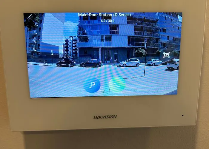 Your - Stylish In Center, With Balcony & Self Check-in * ヴィリニュス